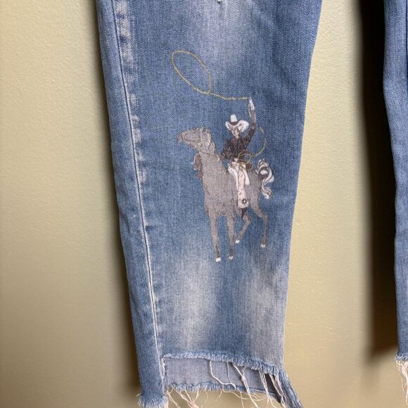Jucy Judy Women Jeans Sz 28 Distressed Graphic Cowgirl Horses Equestrian Country - Picture 5 of 16
